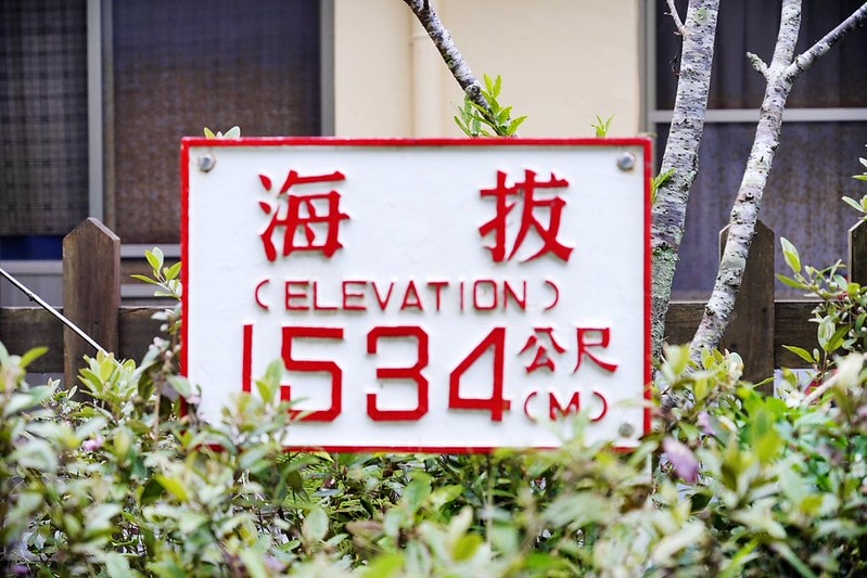 20251102-6awkg 20251102-6awkg