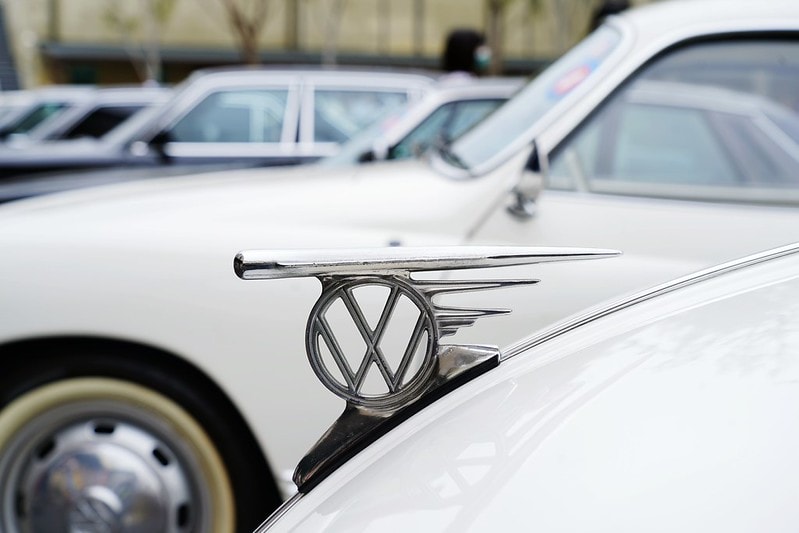 20251102-833i8 20251102-833i8