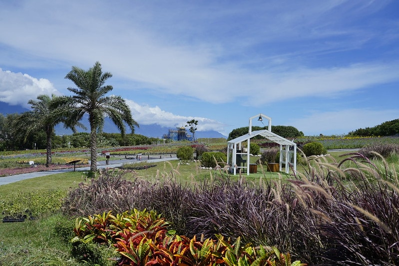 20251102-o58hb 20251102-o58hb