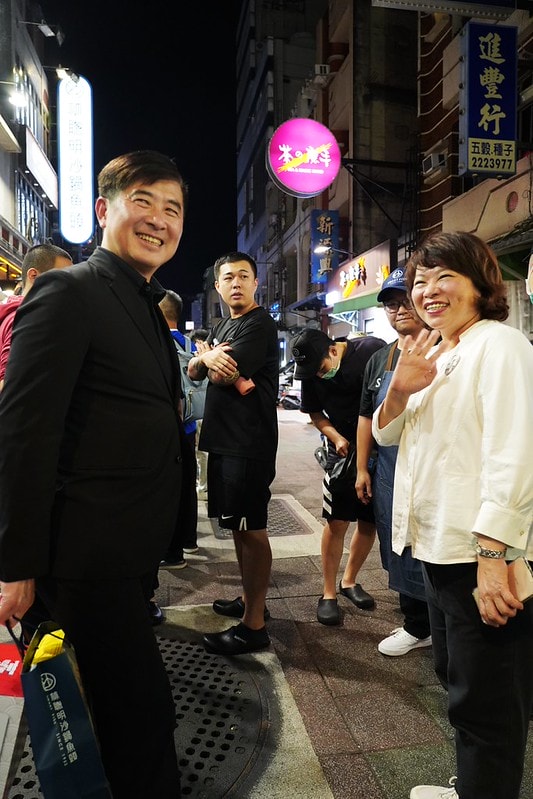 20251102-4un0p 20251102-4un0p