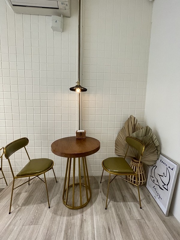 20251102-4cj5k 20251102-4cj5k