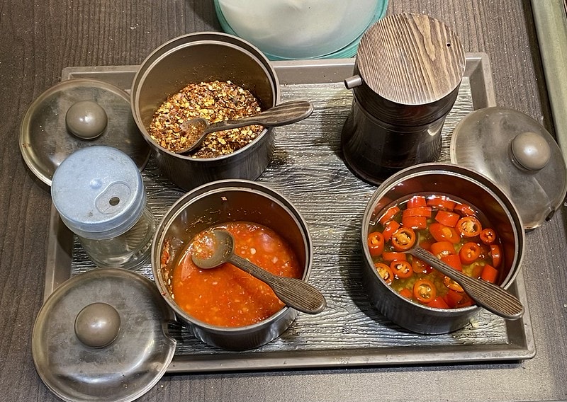 20251102-ckr7j 20251102-ckr7j