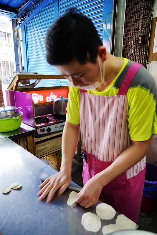 20251102-9ylpx 20251102-9ylpx