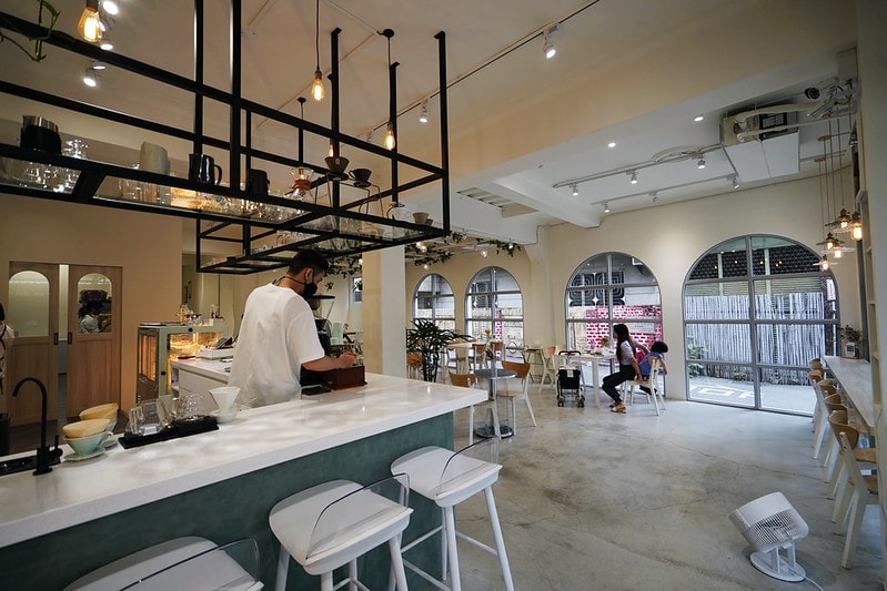 20251102-b4vyr 20251102-b4vyr