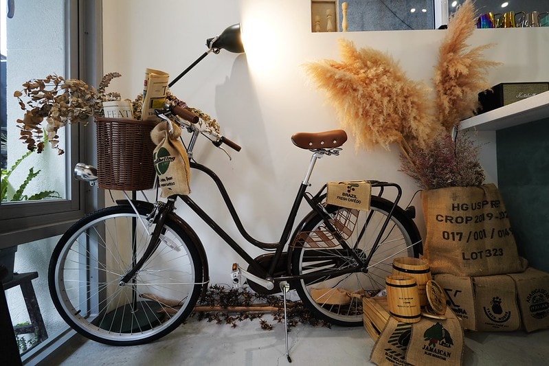 20251102-qr3ym 20251102-qr3ym