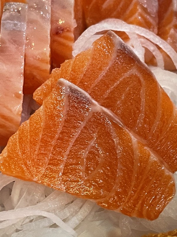 20251102-rny6u 20251102-rny6u