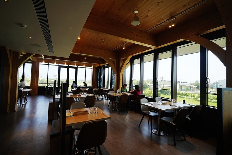 20251102-547zr 20251102-547zr