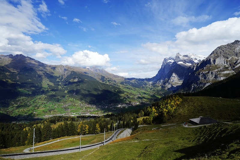 20251102-28vzz 20251102-28vzz