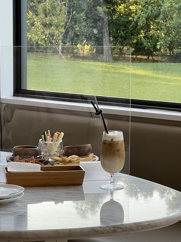 20251102-5wmmg 20251102-5wmmg