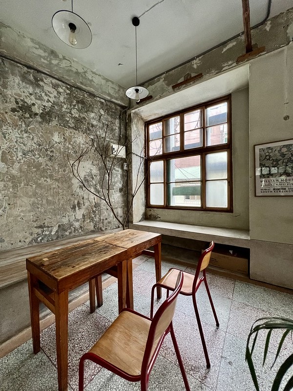 20251102-49sb7 20251102-49sb7