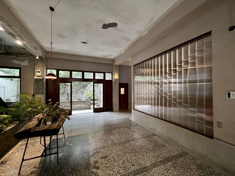 20251102-4mku5 20251102-4mku5