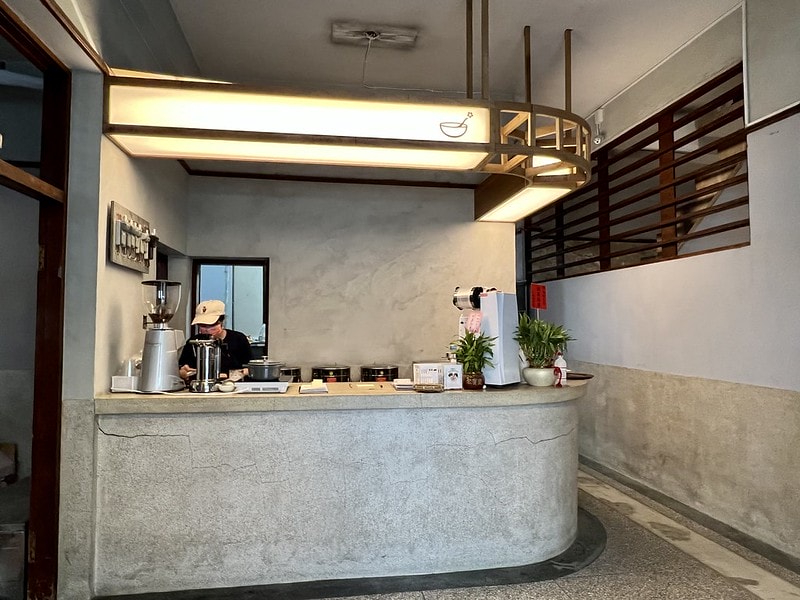 20251102-blni6 20251102-blni6