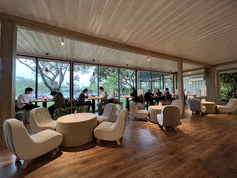 20251102-r116o 20251102-r116o