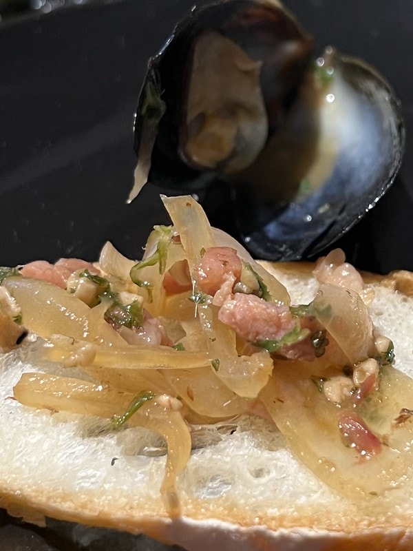 20251102-xk8lq 20251102-xk8lq