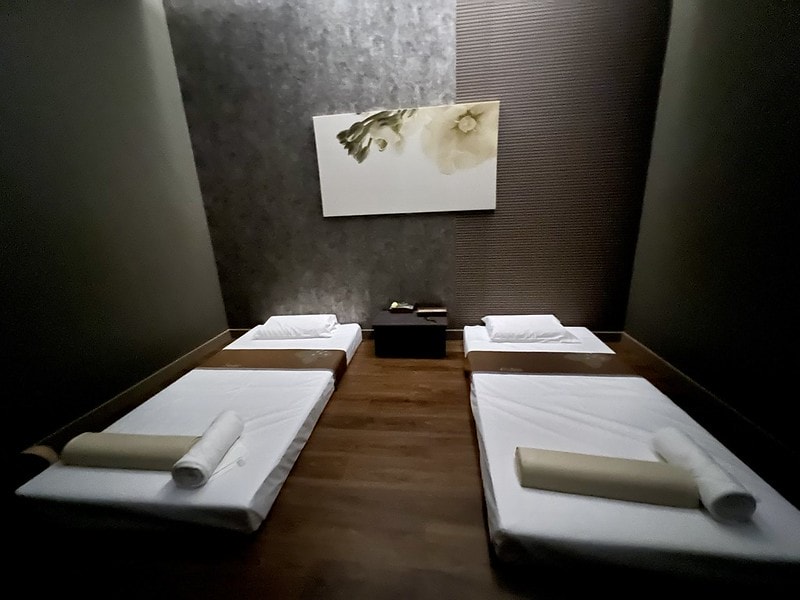 20251102-f4m3i 20251102-f4m3i