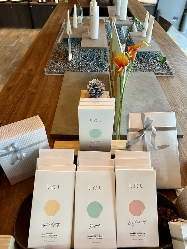 20251102-i9riw 20251102-i9riw