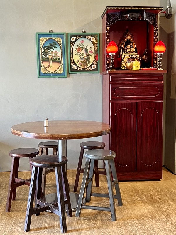 20251102-fa6wh 20251102-fa6wh