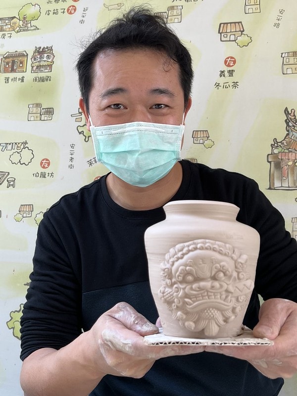 20251102-1n5i8 20251102-1n5i8