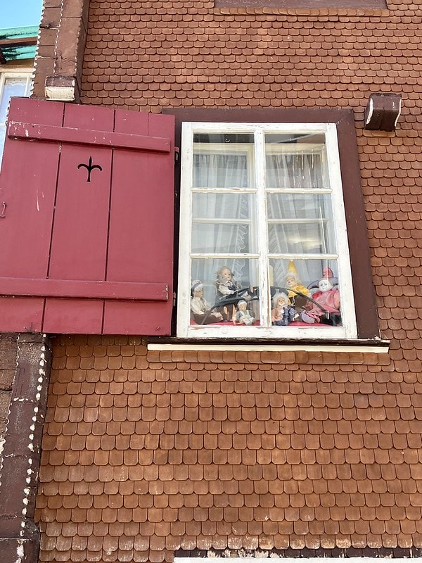 20251102-7dkhi 20251102-7dkhi