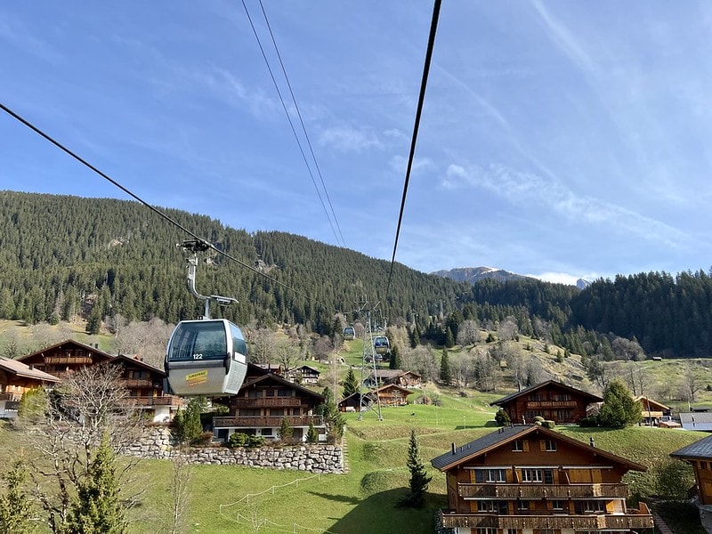 20251102-pnqq1 20251102-pnqq1