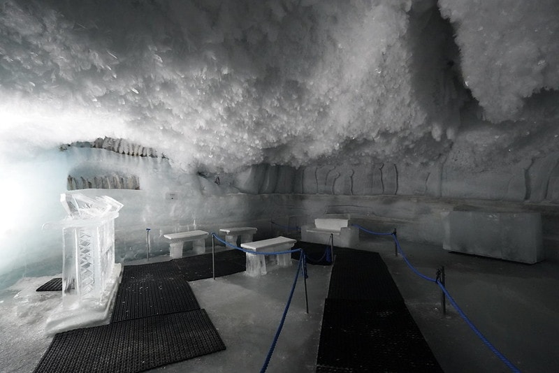 20251102-2w92g 20251102-2w92g