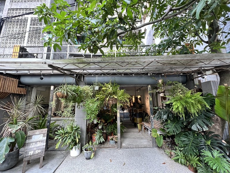 20251102-kt05q 20251102-kt05q