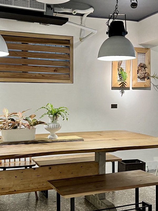 20251102-tgmuj 20251102-tgmuj