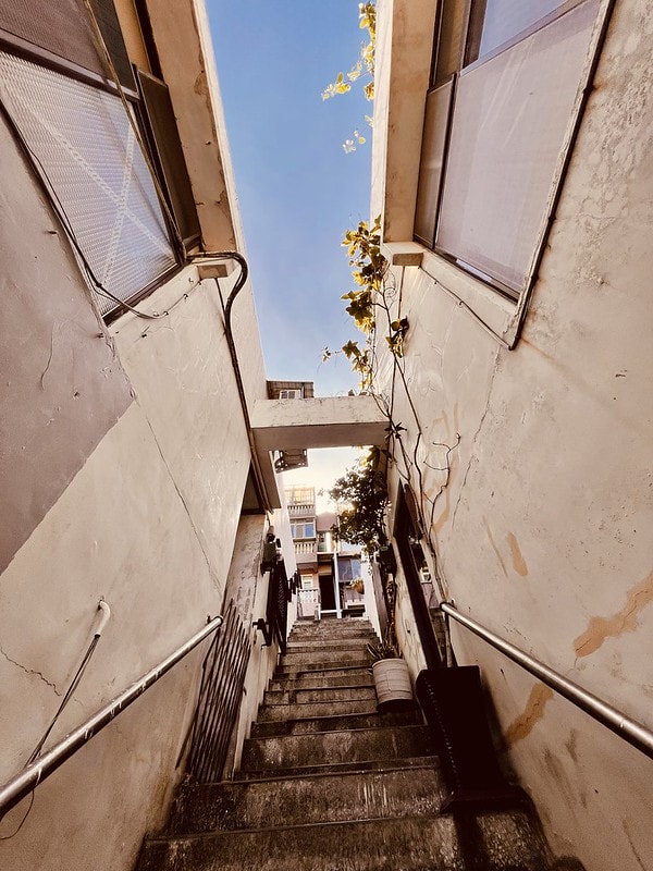 20251102-8buao 20251102-8buao