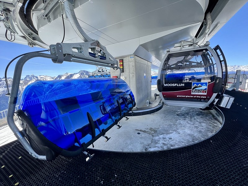 20251102-pzl3u 20251102-pzl3u