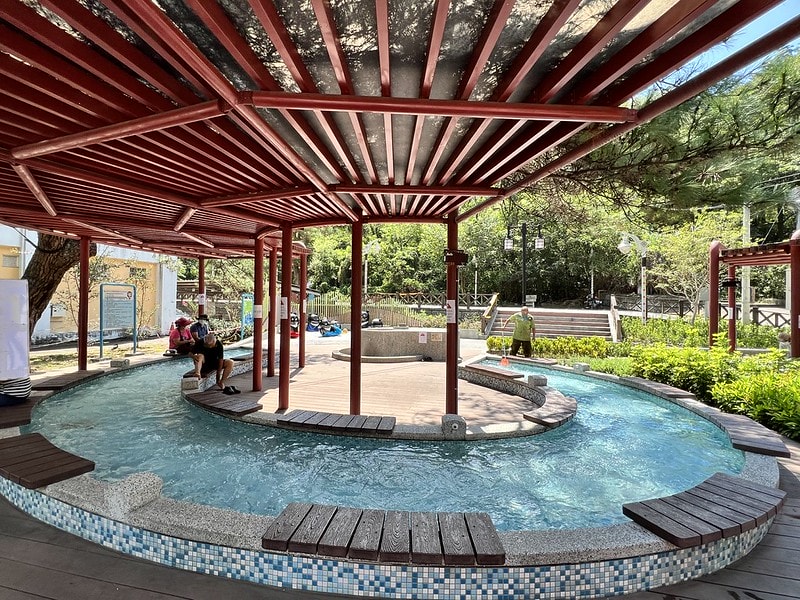 20251102-3qhrx 20251102-3qhrx