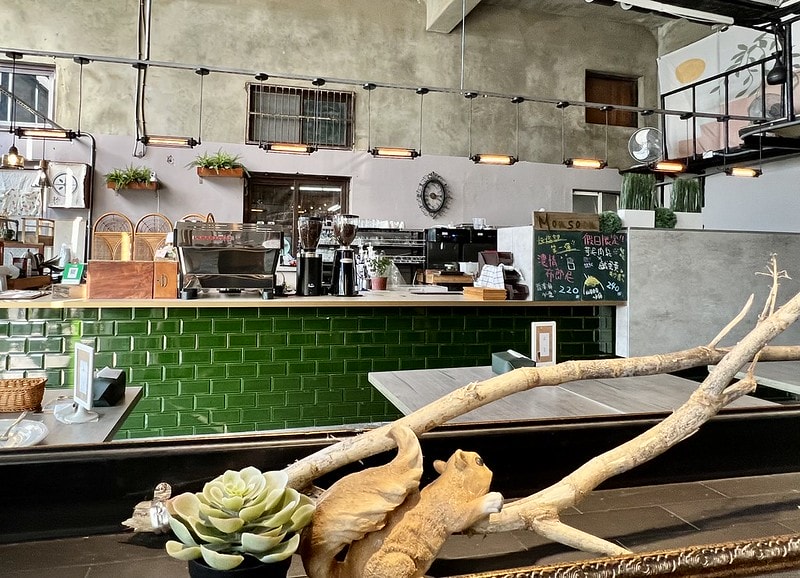 20251102-h9dru 20251102-h9dru