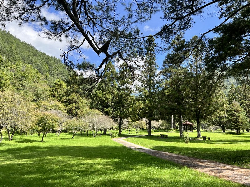 20251102-muhaq 20251102-muhaq