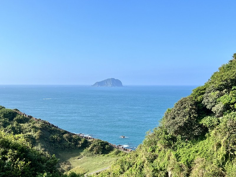 20251102-n759n 20251102-n759n