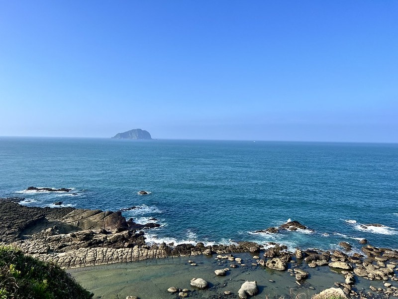 20251102-x6l8b 20251102-x6l8b