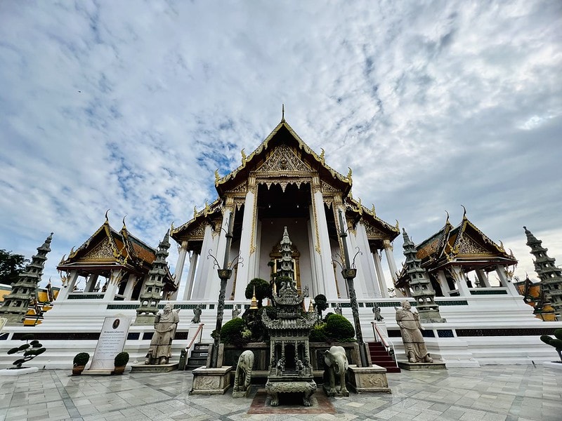 20251102-p777k 20251102-p777k