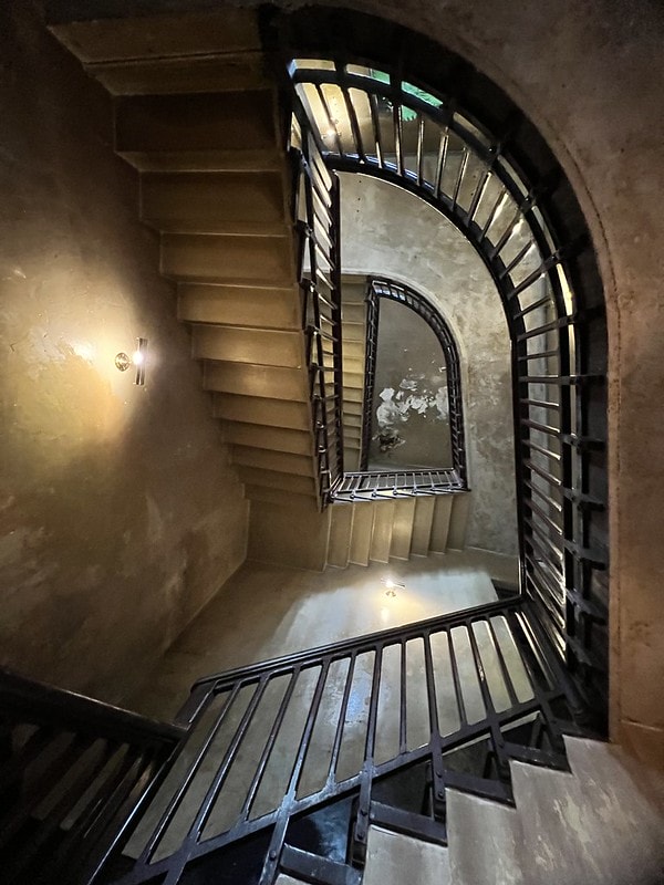 20251102-6dpq6 20251102-6dpq6