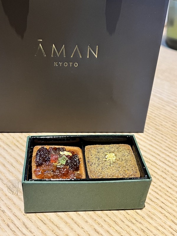 20251102-8iizv 20251102-8iizv