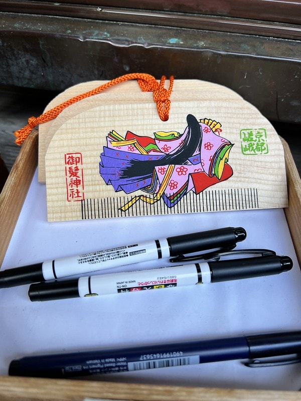 20251102-9pfjz 20251102-9pfjz