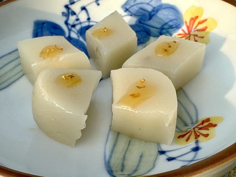 20251102-a6gwz 20251102-a6gwz