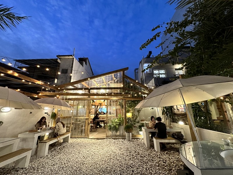 20251102-3k957 20251102-3k957