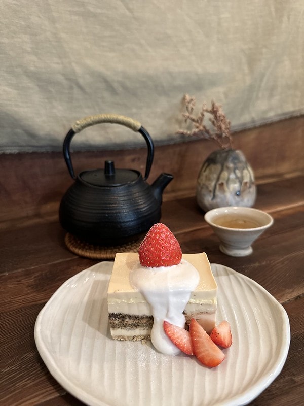 20251102-4gyni 20251102-4gyni