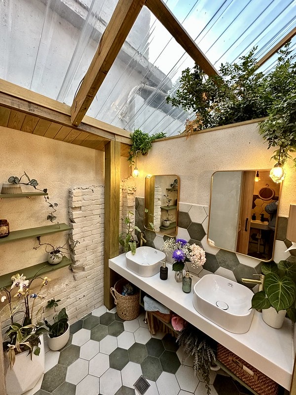 20251102-dt3cq 20251102-dt3cq