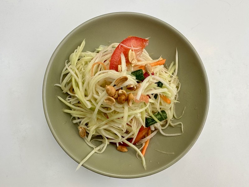 20251102-v3lyy 20251102-v3lyy