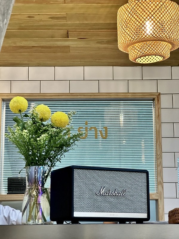 20251102-zcoqv 20251102-zcoqv