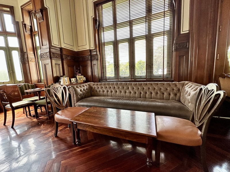 20251102-4sd5p 20251102-4sd5p