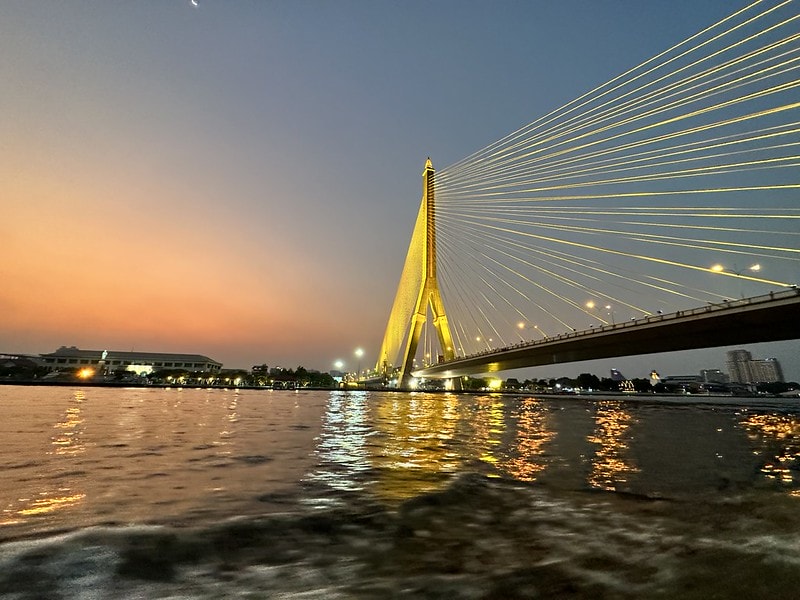 20251102-5jp6n 20251102-5jp6n