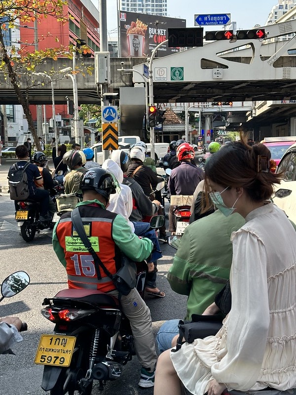 20251102-6w3qd 20251102-6w3qd