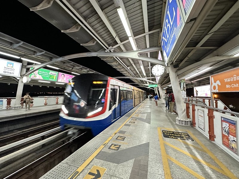 20251102-crbwz 20251102-crbwz