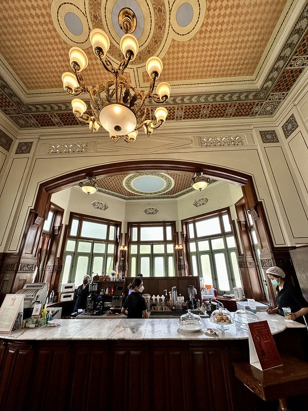 20251102-sx8w7 20251102-sx8w7