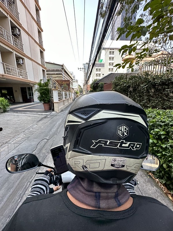 20251102-zwdax 20251102-zwdax